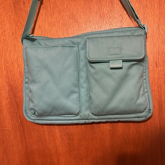 Vera Bradley Utility Small Crossbody Bag Turquoise Sky - Picture 9 of 12